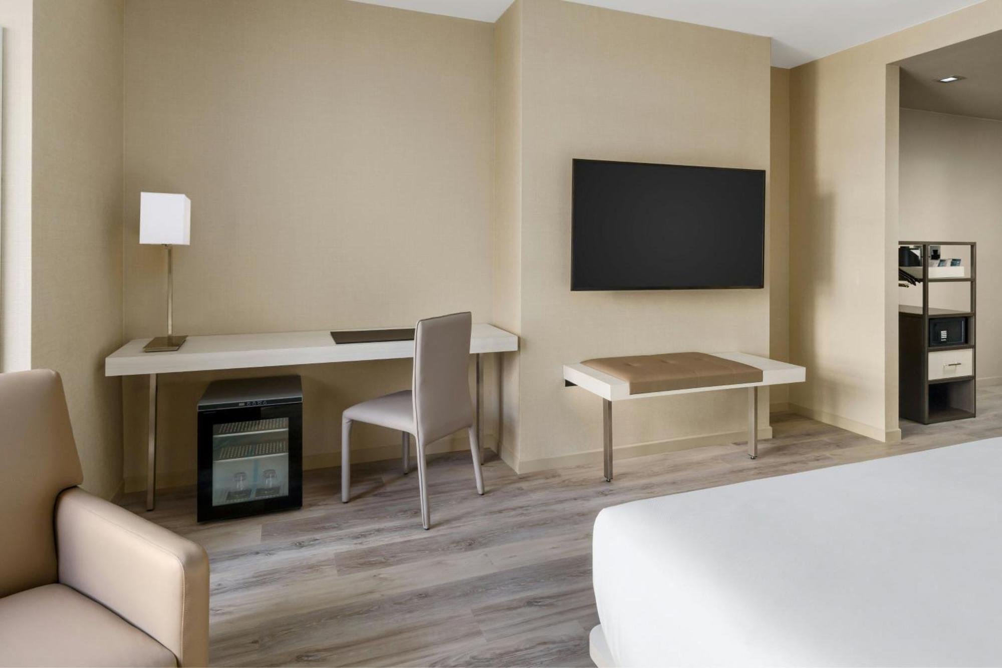 Ac Hotel St Petersburg Downtown Saint Petersburg Eksteriør billede