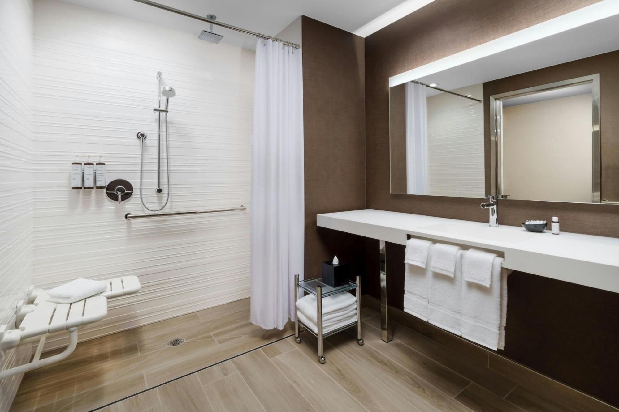 Ac Hotel St Petersburg Downtown Saint Petersburg Eksteriør billede